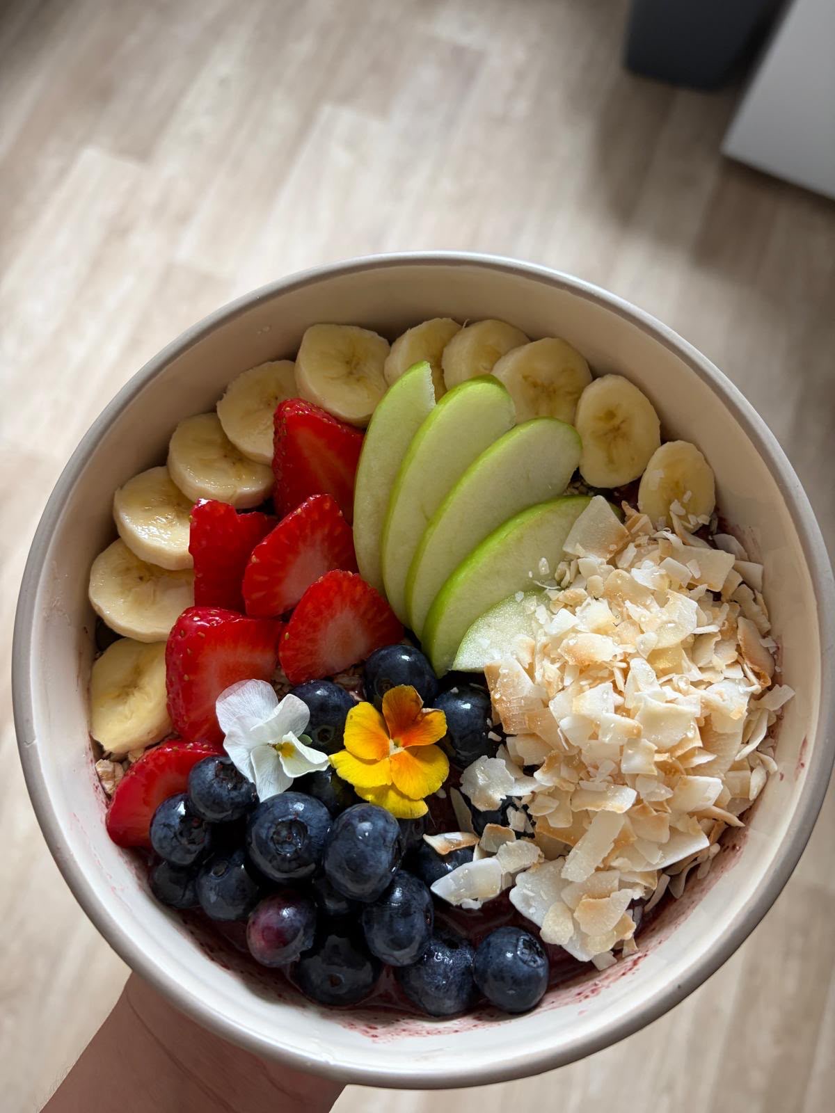 Açai bowl at Hygieia & Co